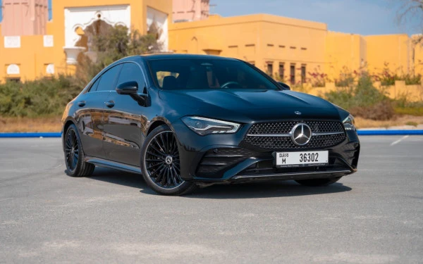 Black Mercedes CLA250, 2024