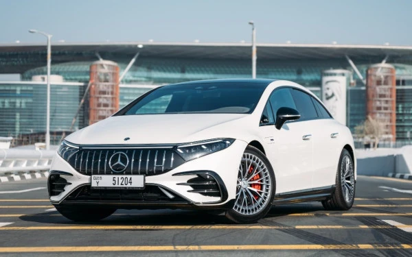 Mercedes EQS 53 AMG