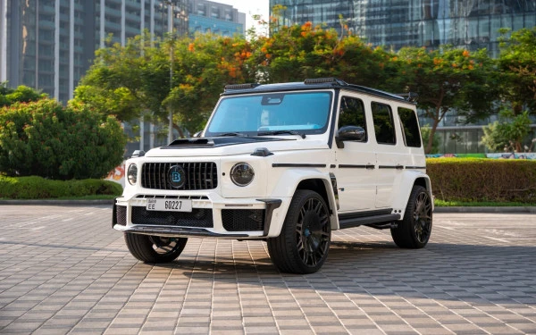White Mercedes G63 Brabus Kit, 2025