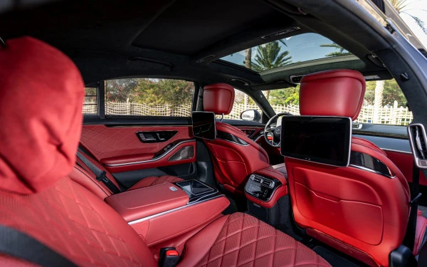  Black Mercedes S500 Photo 