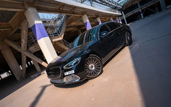  Black Mercedes S450 Maybach Kit Photo 