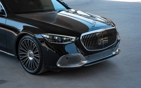  Black Mercedes S450 Maybach Kit Photo 