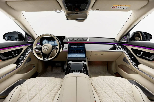  Black Mercedes S550 Maybach Photo 