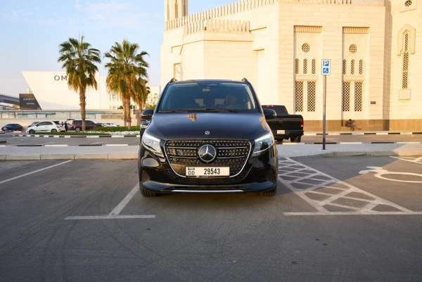  Black Mercedes V300 Avantgarde Extra Long Photo 