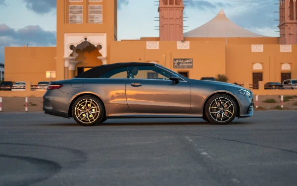 Dark Grey Mercedes E200 Cabrio Photo 